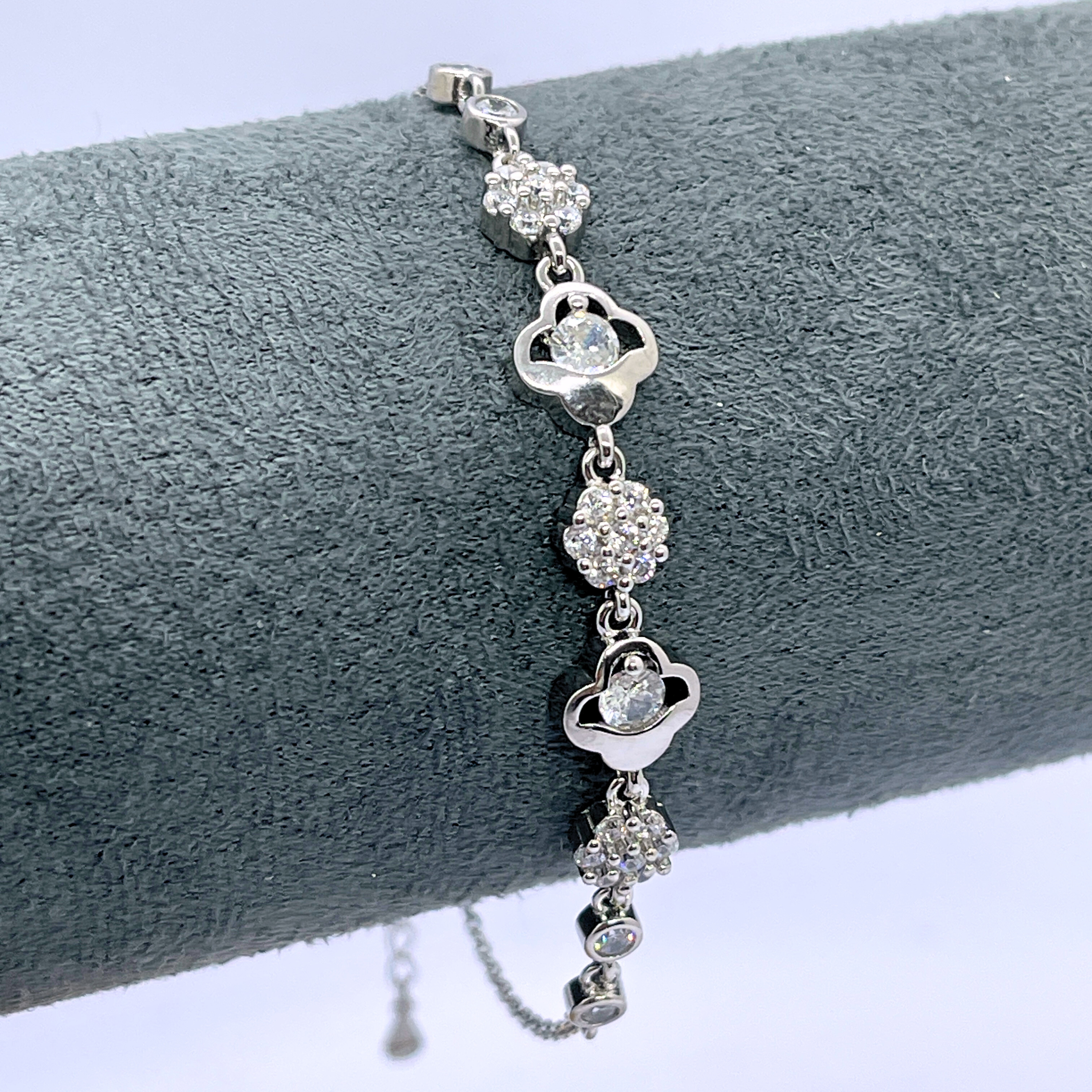 Floral Sparkle Bracelet