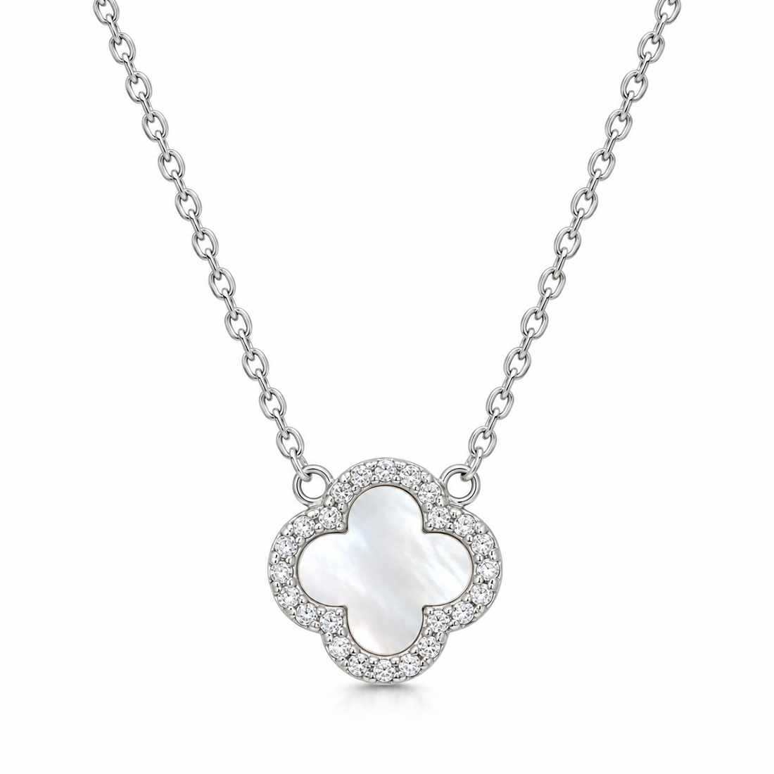 Mother of Pearl Clover Necklace in 925 Sterling Silver