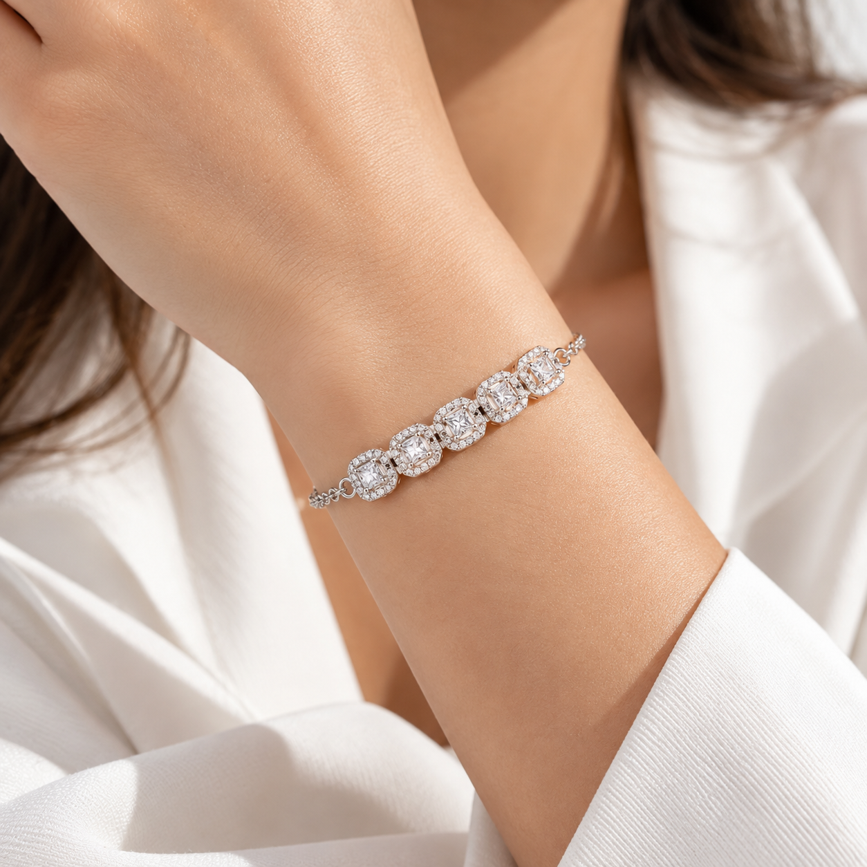 Shimmering Quintet Halo Bracelet – 925 Sterling Silver Radiant Solitaire Sequence