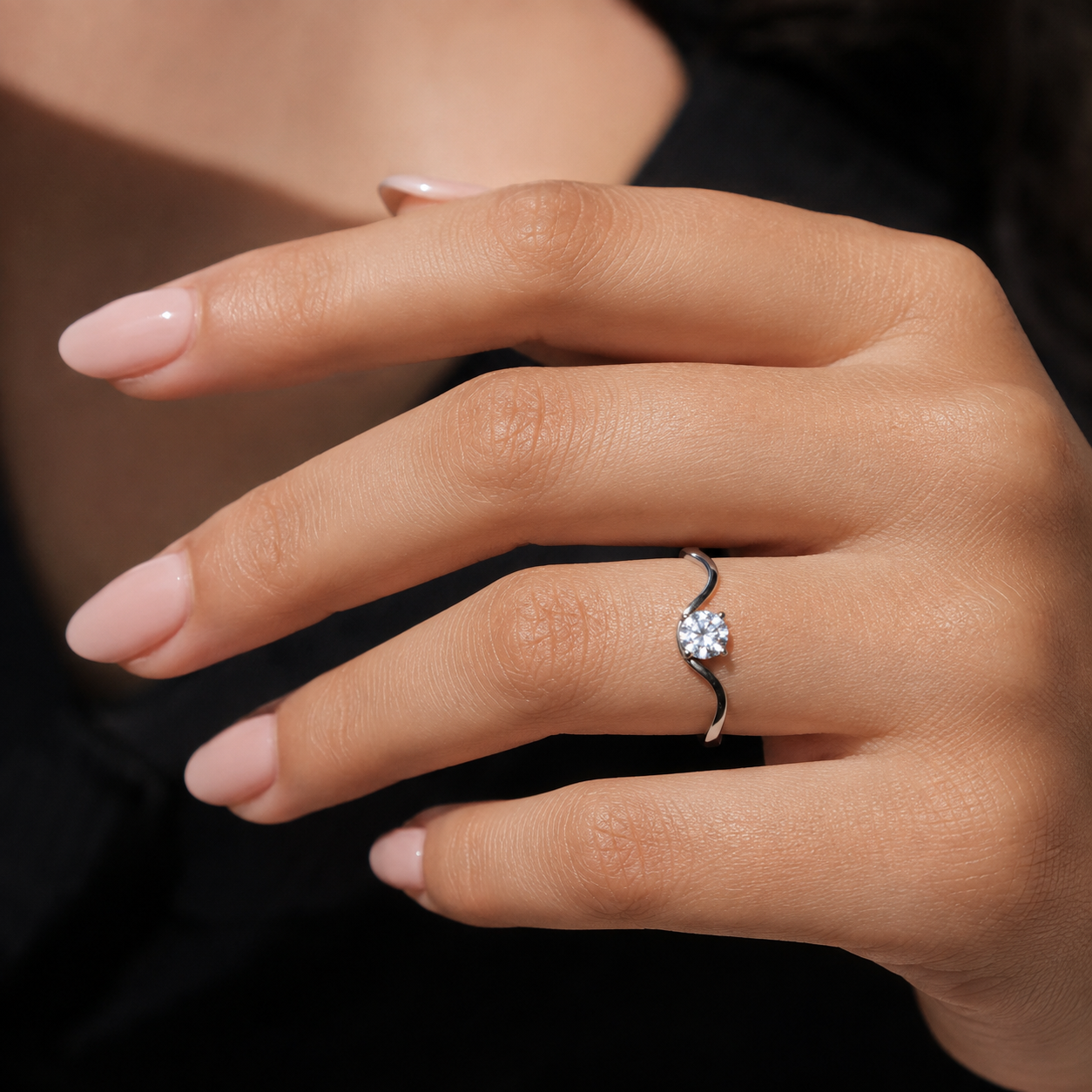 925 Sterling Silver Wave Solitaire Ring – Minimalist Cubic Zirconia