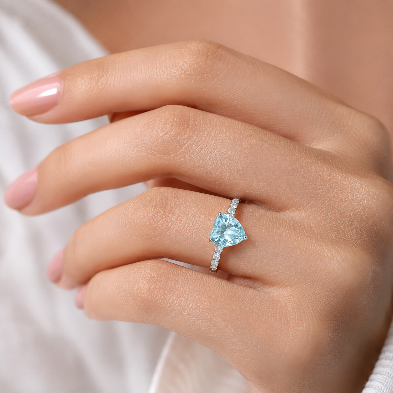 925 Sterling Silver Heart Cut Aquamarine Ring