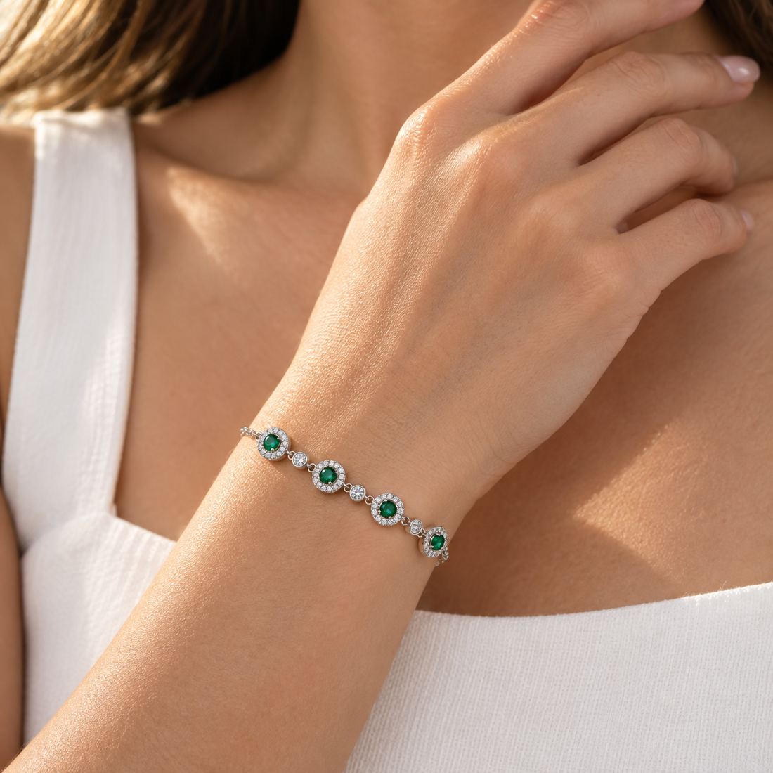 Green Halo Charm Bracelet – Sterling Silver 925 Elegant Design