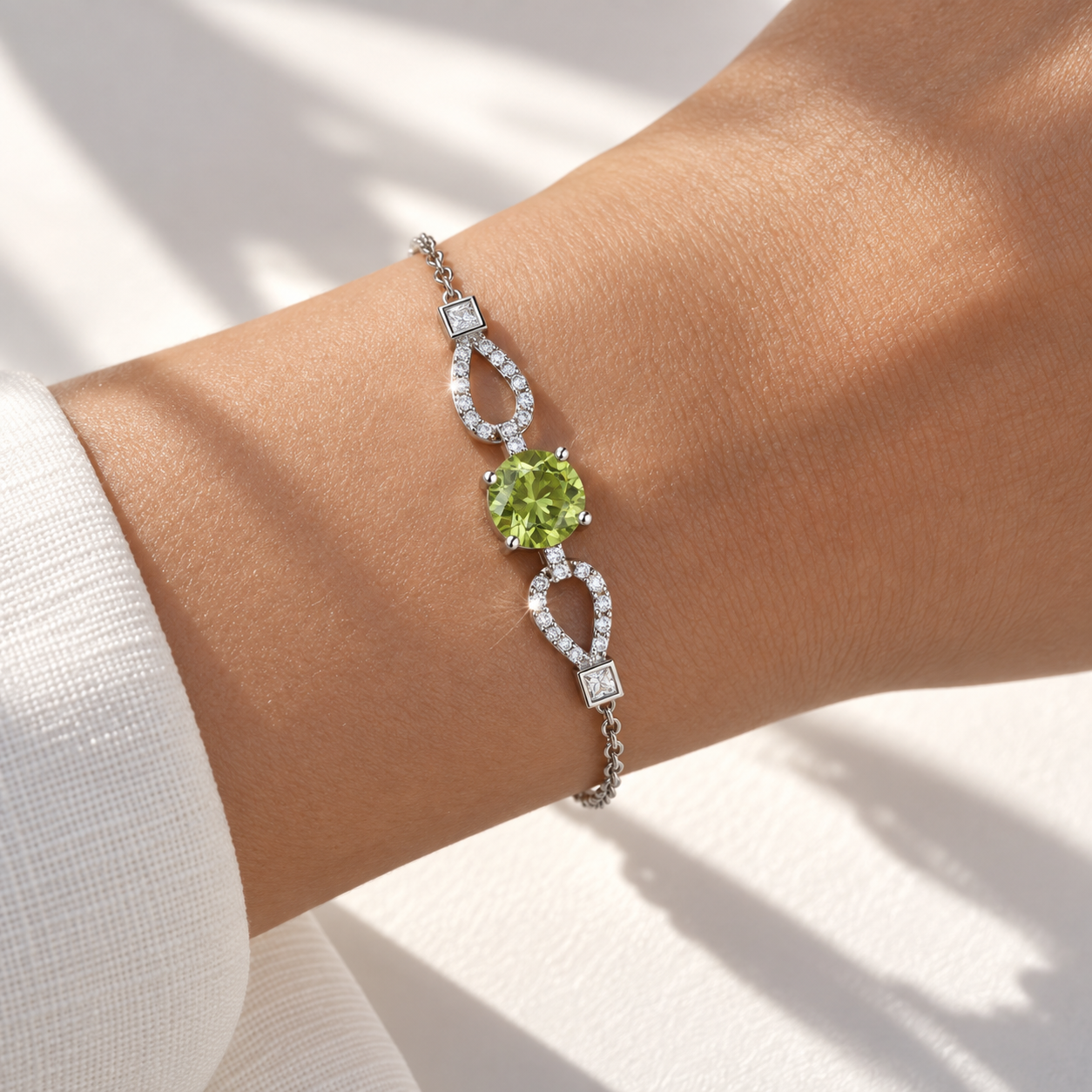925 Sterling Silver Bracelet – Elegant Infinity Design