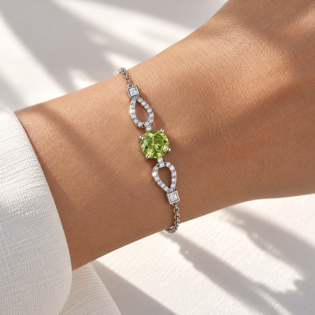 925 Sterling Silver Bracelet – Elegant Infinity Design