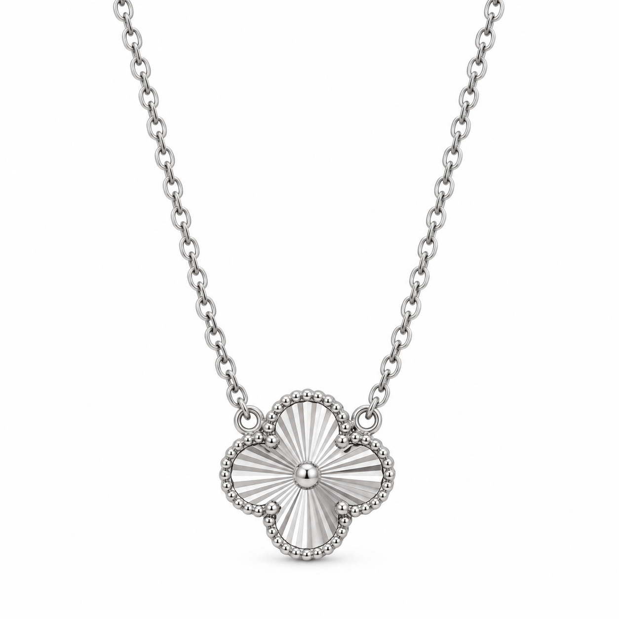 Minimal Clover Necklace – 925 Sterling Silver