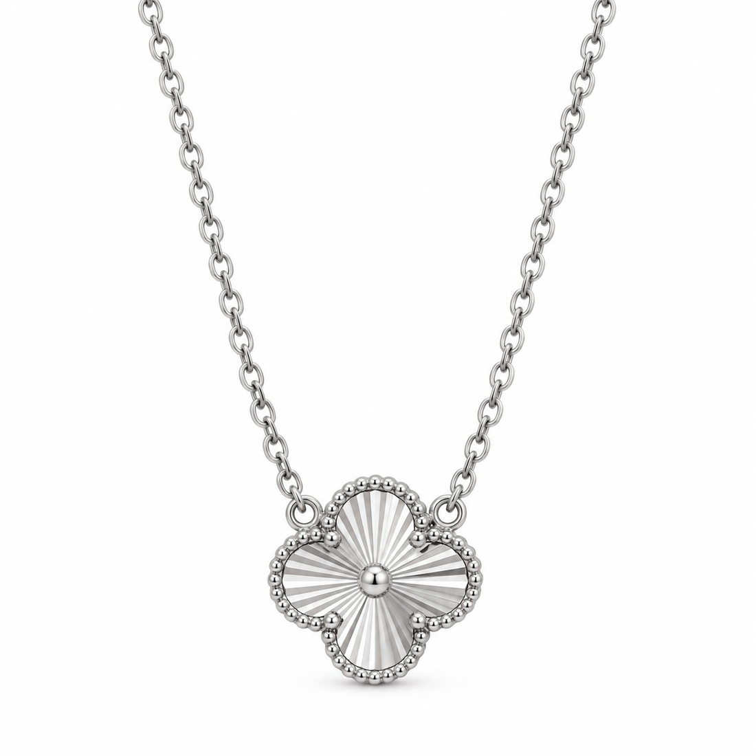 Minimal Clover Necklace – 925 Sterling Silver