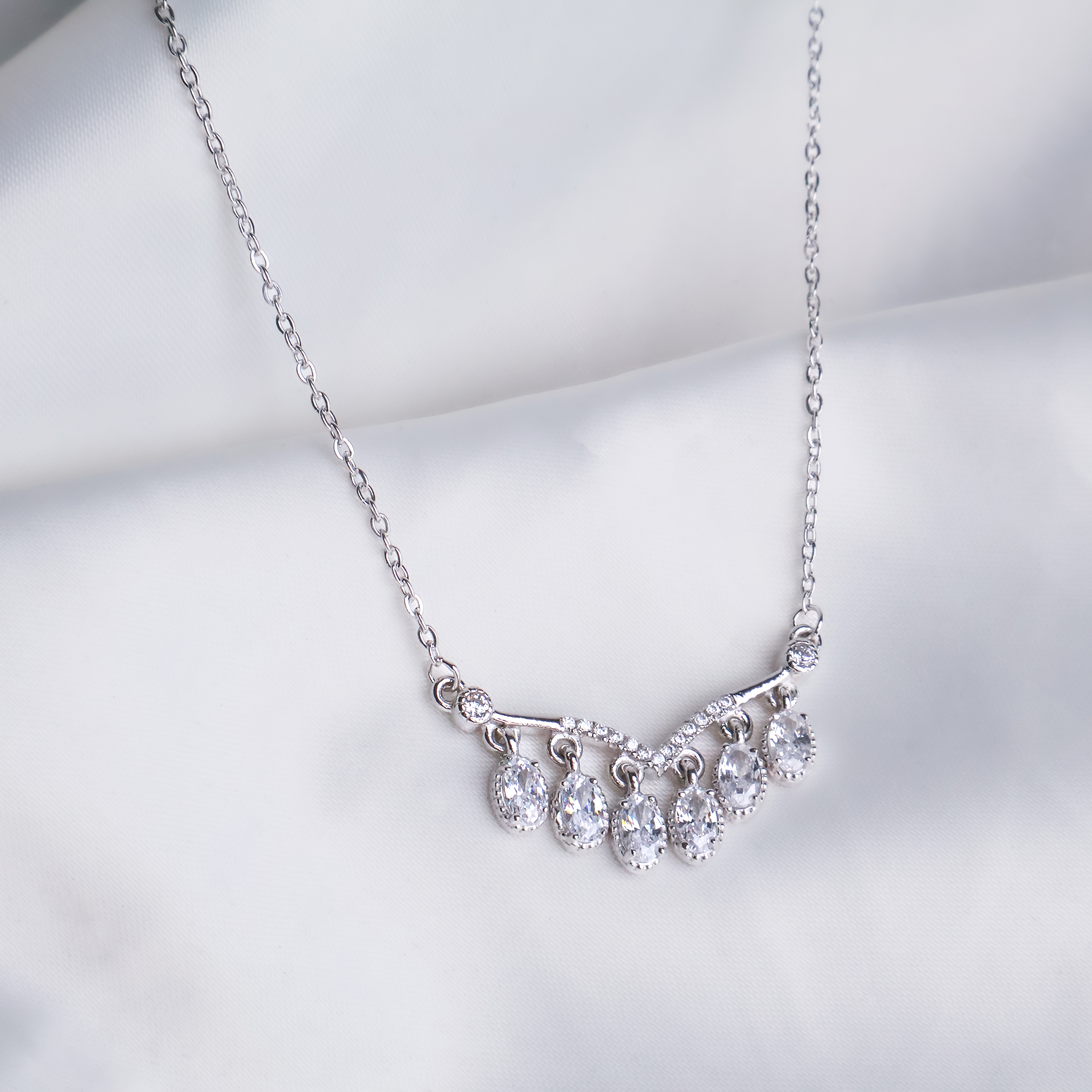 Vintage Glamour Waterfall Necklace - 925 Sterling Silver Marquise Dangle Pendant