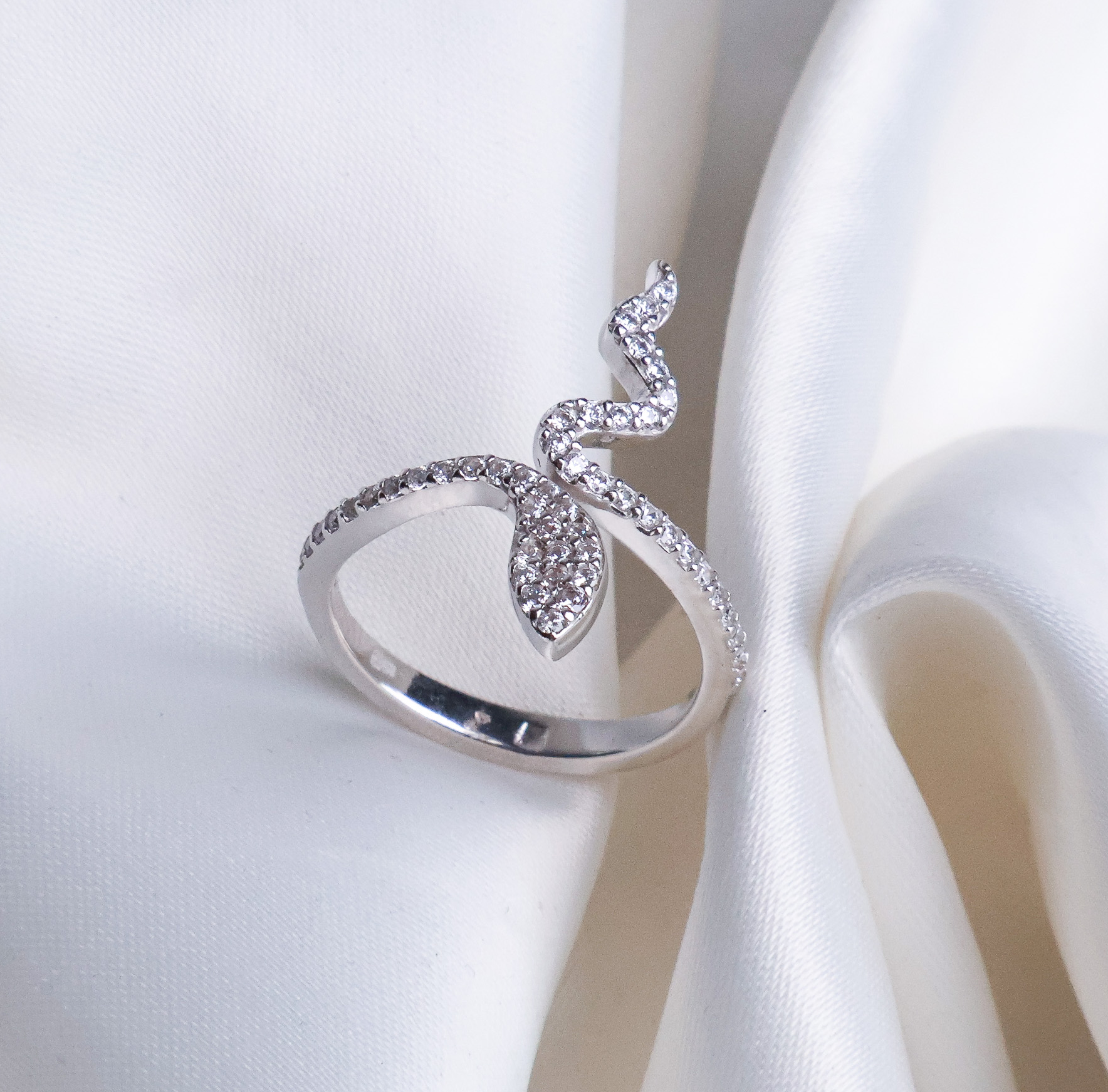 Radiant Serpent Wrap Ring - Pavé-Set 925 Sterling Silver Statement Piece