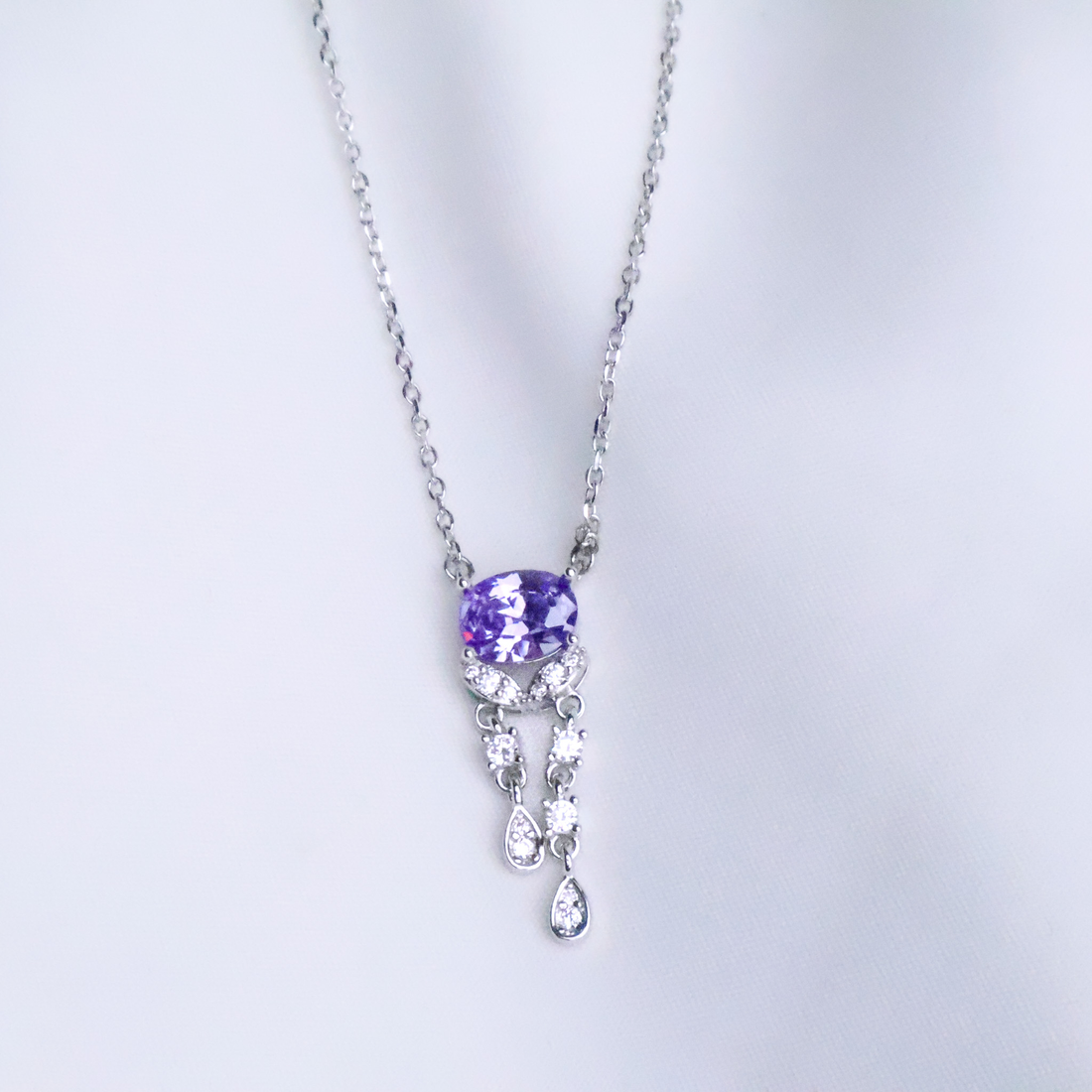Amethyst Radiance – 925 Sterling Silver Drop Necklace