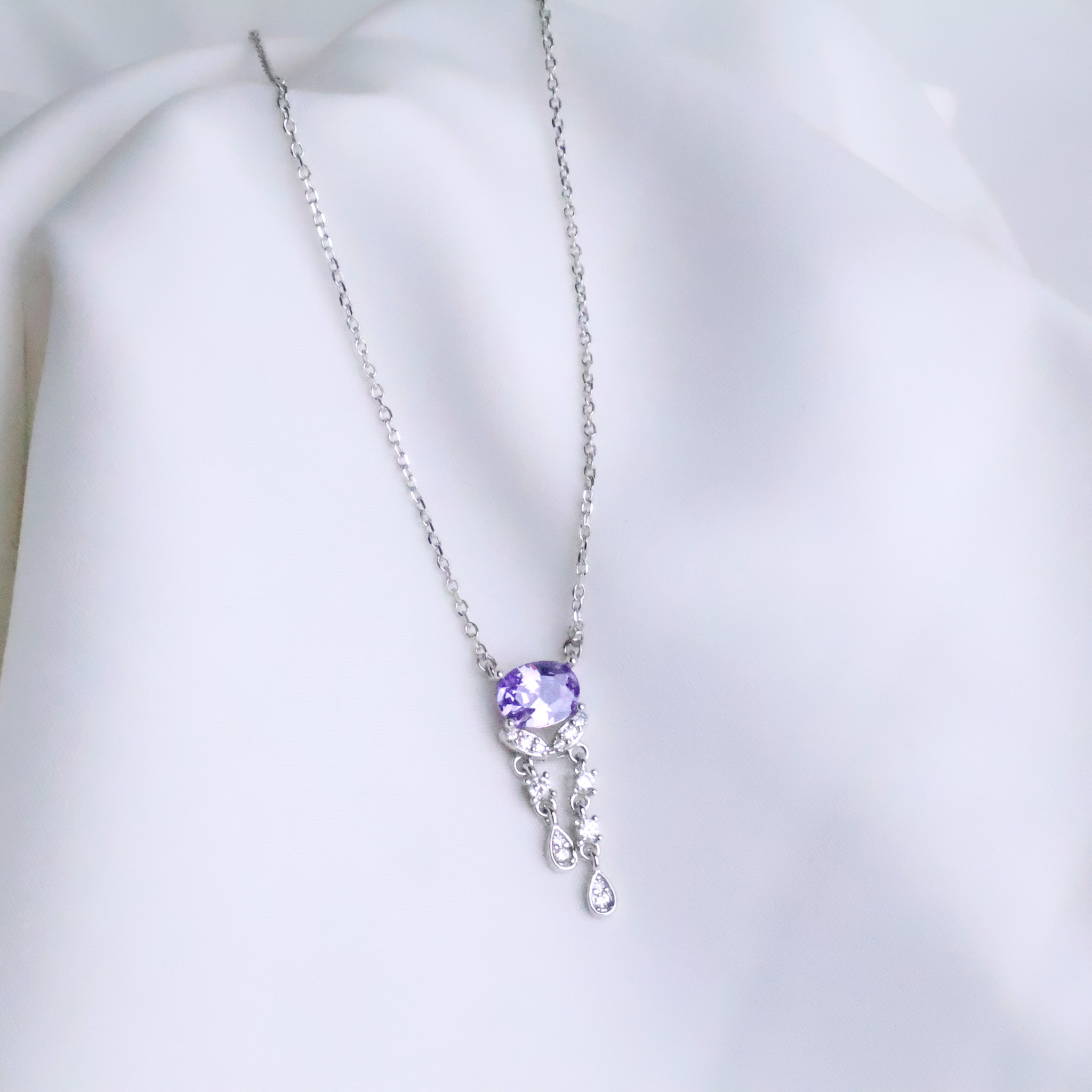 Amethyst Radiance – 925 Sterling Silver Drop Necklace