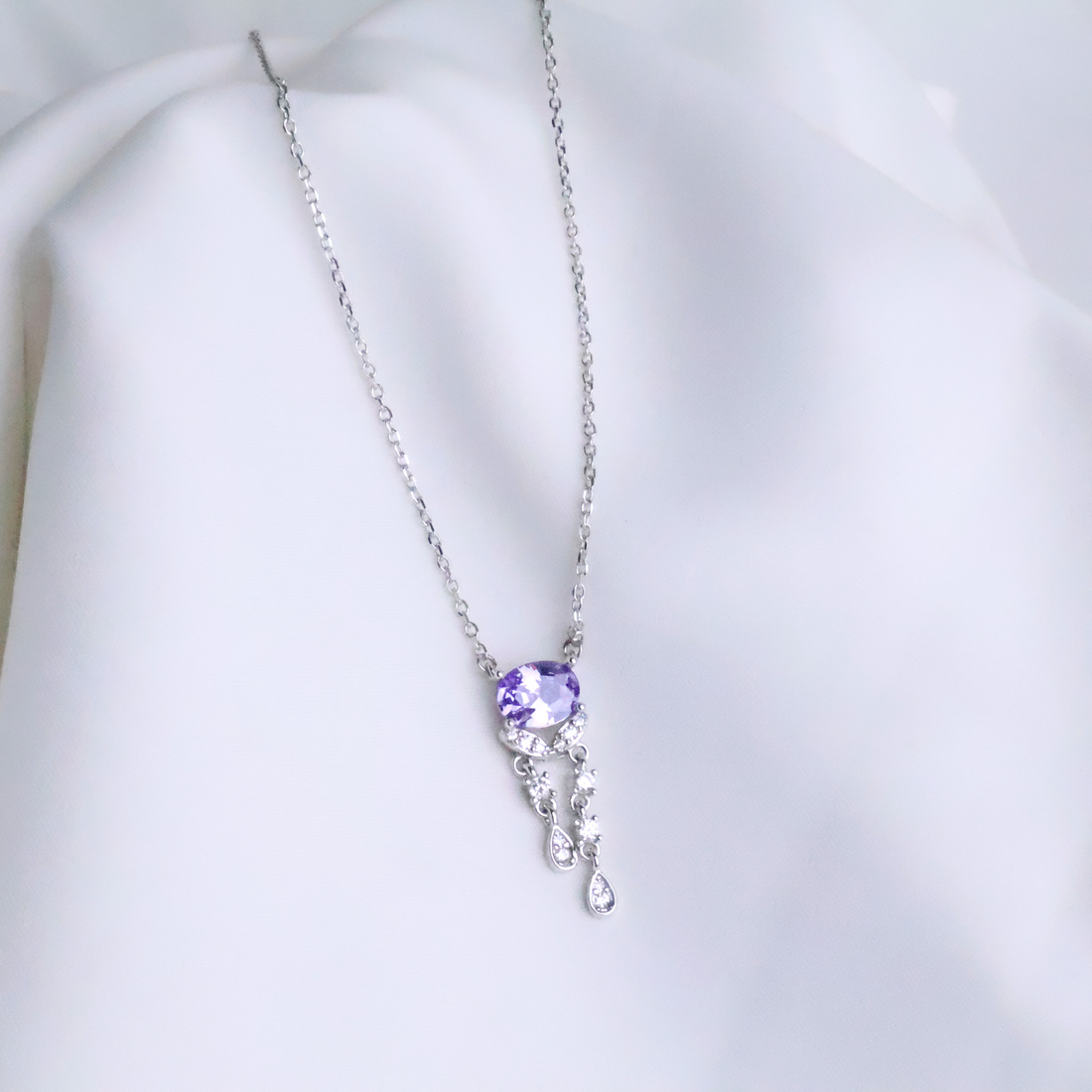Amethyst Radiance – 925 Sterling Silver Drop Necklace
