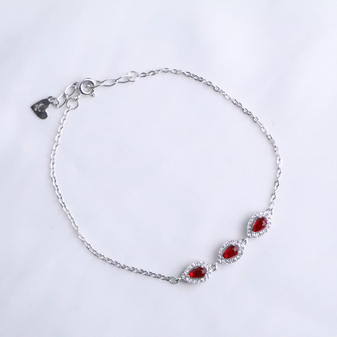Scarlet Teardrop Trio Bracelet – 925 Sterling Silver Ruby Red, Lengh 18cm