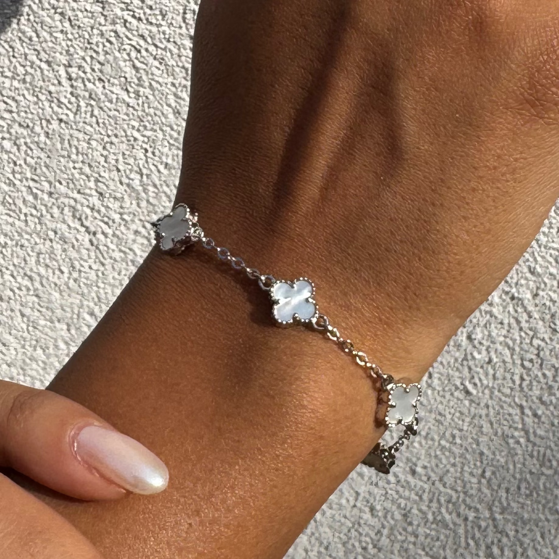 Clover White Bracelet