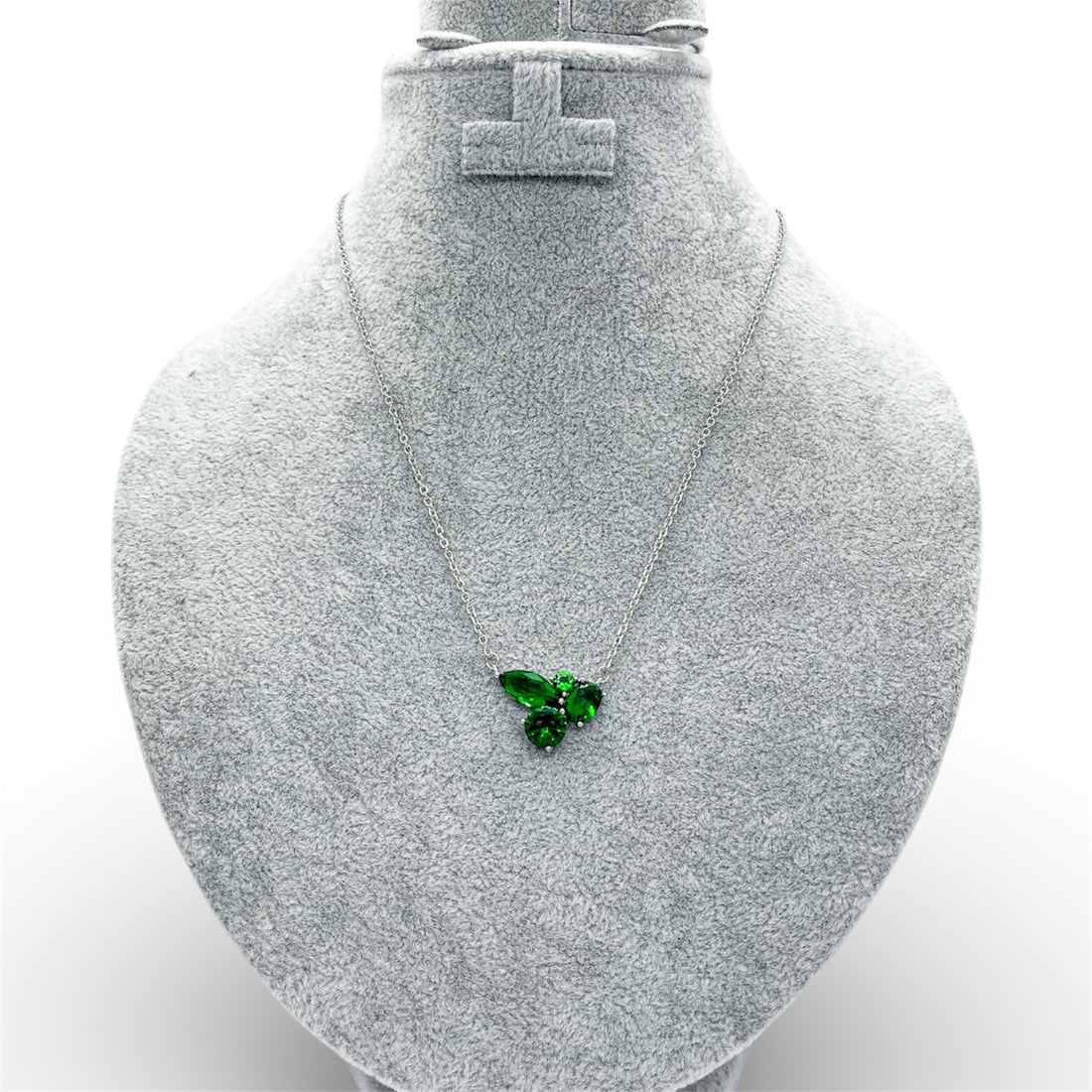 Emerald Bloom Silver Necklace